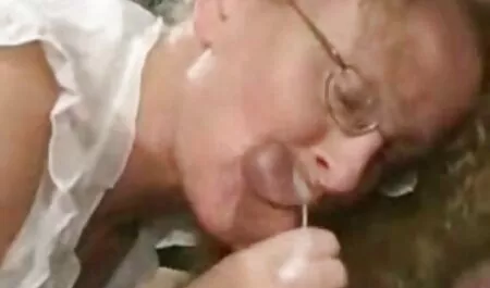 haciendo un sex mit der mutter seiner freundin video