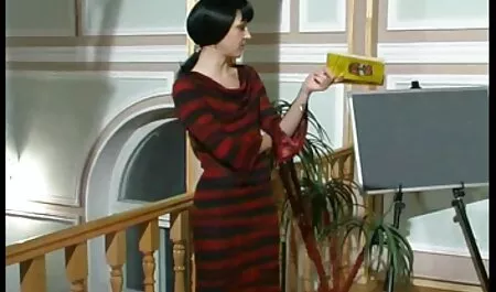Lesben hausgemachten Cam Film mutter zu sex gezwungen