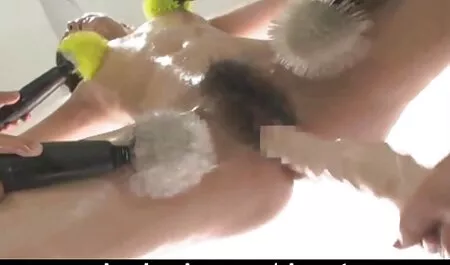 4 Pussys VS 3 Cocks Anal mutter braucht sex