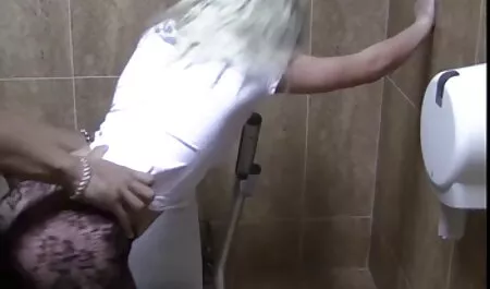 Schönes japanisches Mädchen sex von mutter und sohn