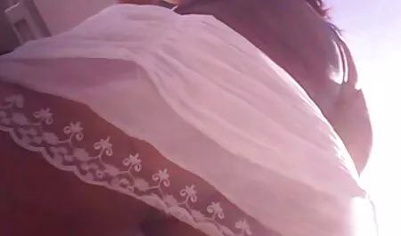 Brünette deutsche Milf mutter hat sex mit stiefsohn masturbiert