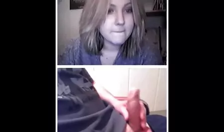 Die blonde MILF Isabella fickt sich mit einem Spielzeug mutter lehrt sex