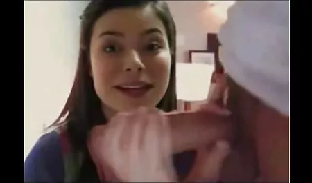 Die blonde Mutter Alura Jenson fickt oma vergewaltigt porn einen großen Schaft